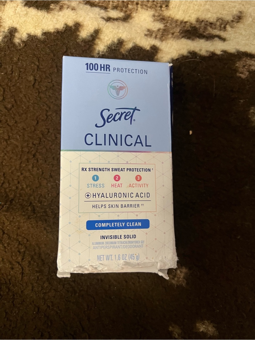Clinical Completely Clean Invisible Solid Antiperspirant - Light Blue